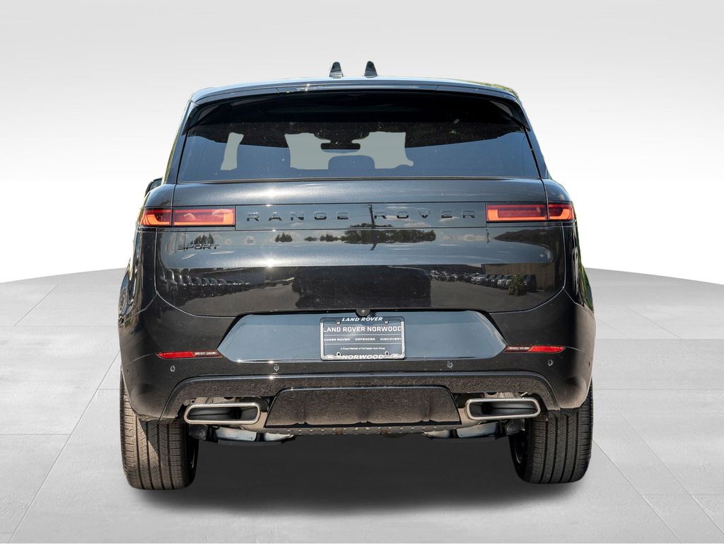 2025 Land Rover Range Rover Sport SE photo 5