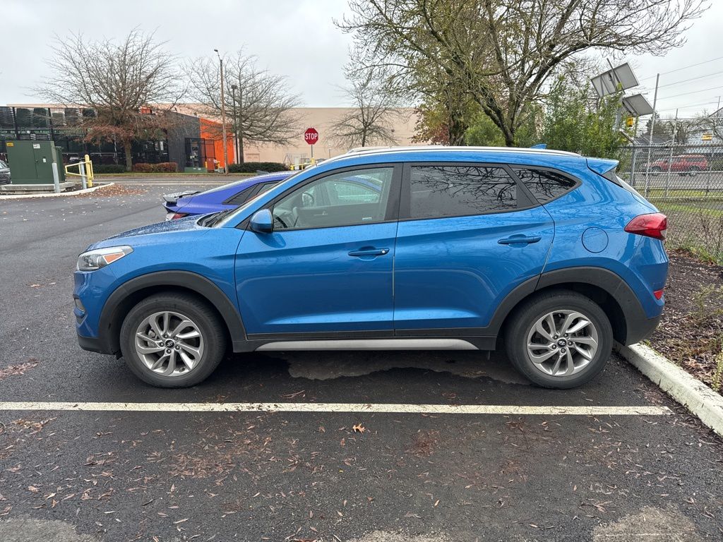 2018 Hyundai Tucson SEL photo 2