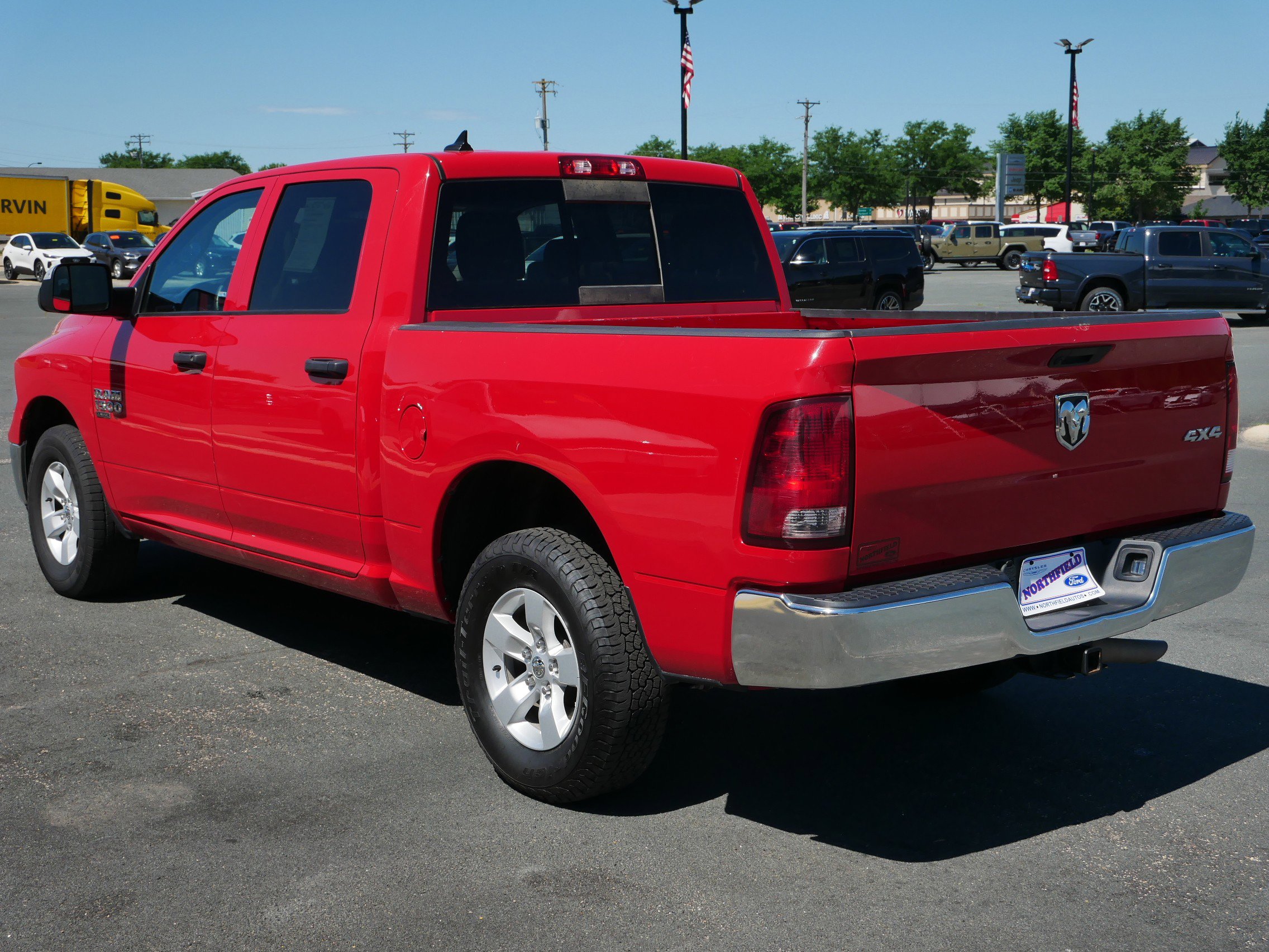 2023 Ram 1500 Classic SLT photo 6