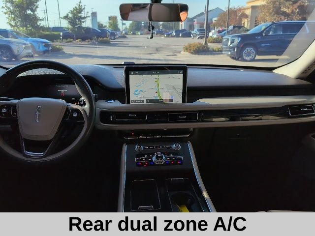 2020 Lincoln Aviator Reserve photo 2