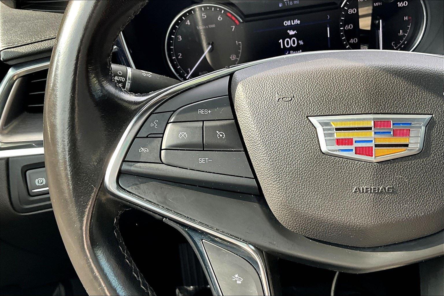2022 Cadillac XT5 Luxury photo 18