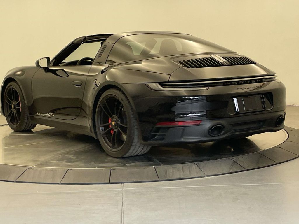 2023 Porsche 911 Targa 4 GTS photo 3