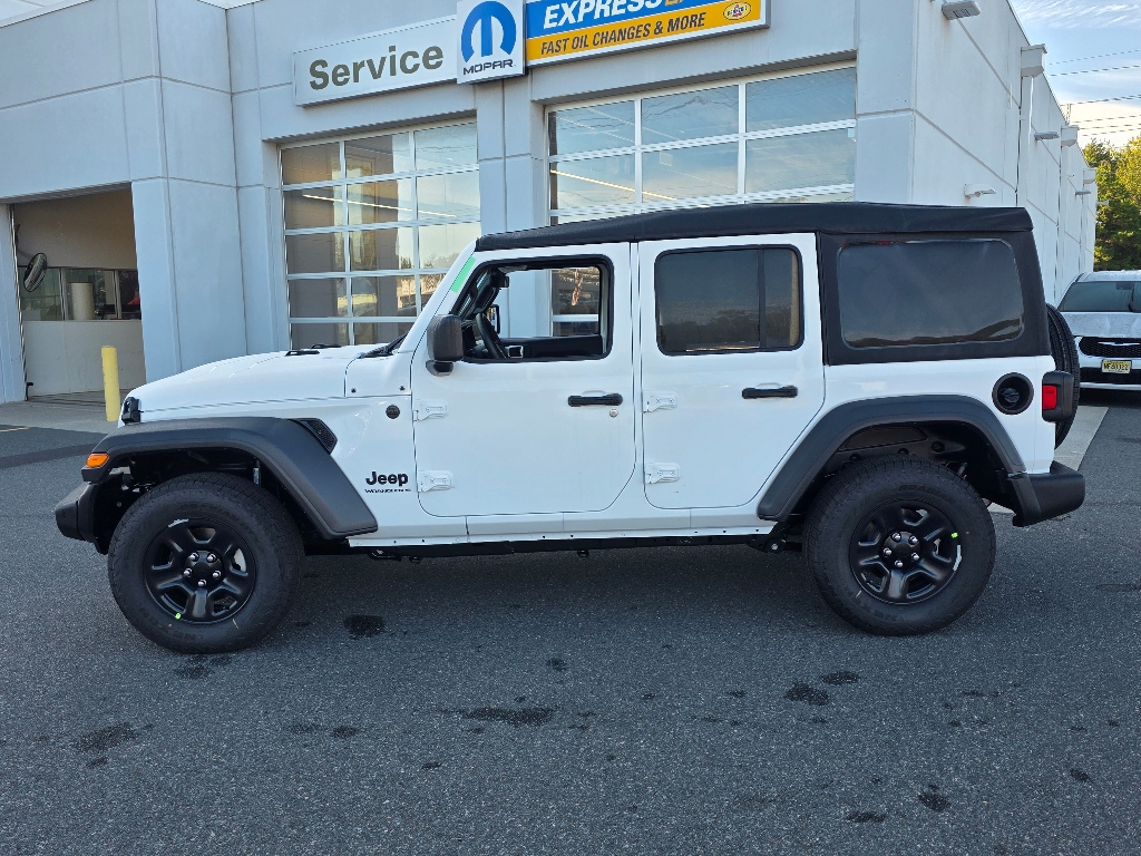 2026 Jeep Wrangler Sport photo 7