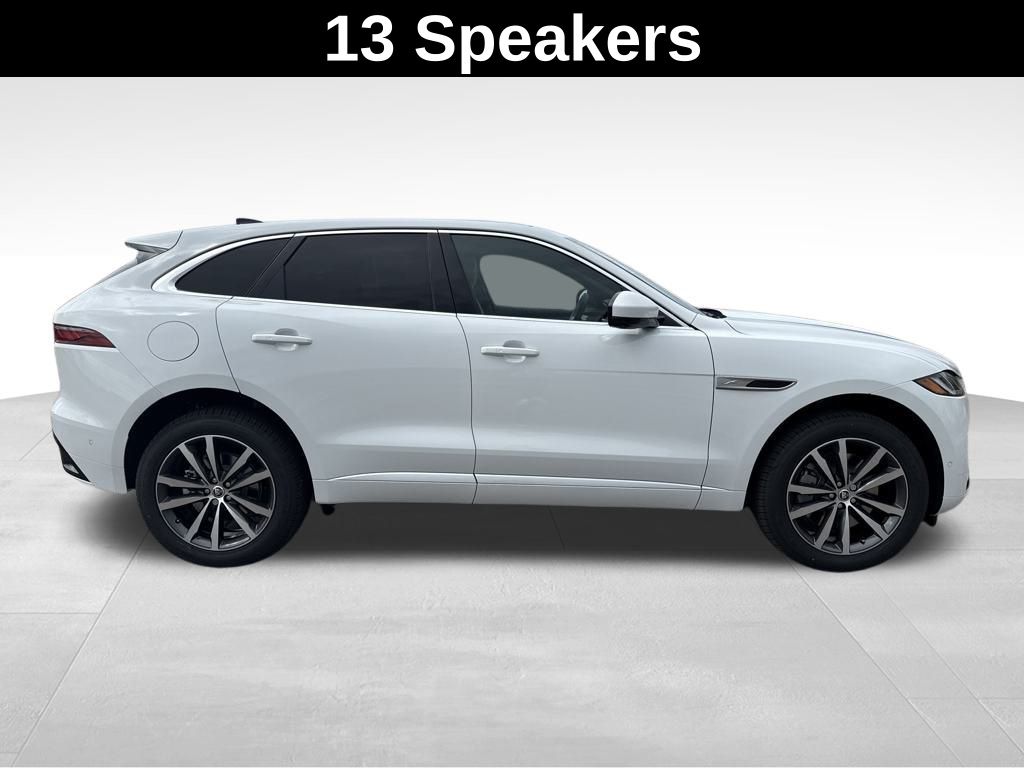 2026 Jaguar F-PACE P250 R-Dynamic S photo 5