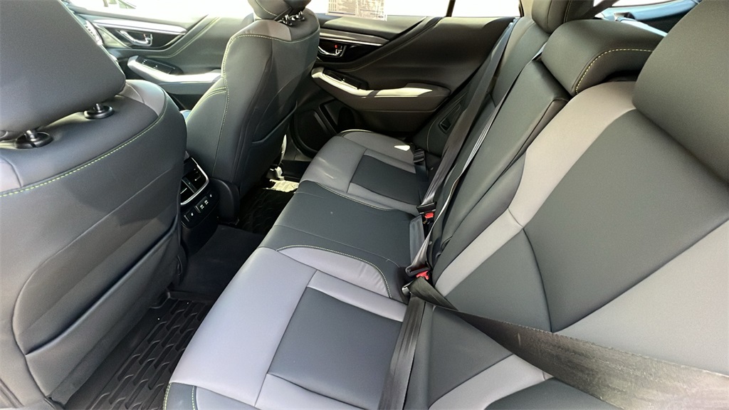 2022 Subaru Outback Onyx Edition XT photo 9