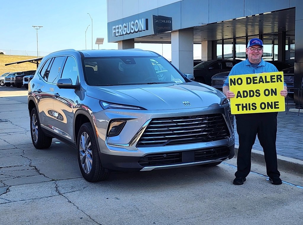 2026 Buick Enclave Preferred's photo