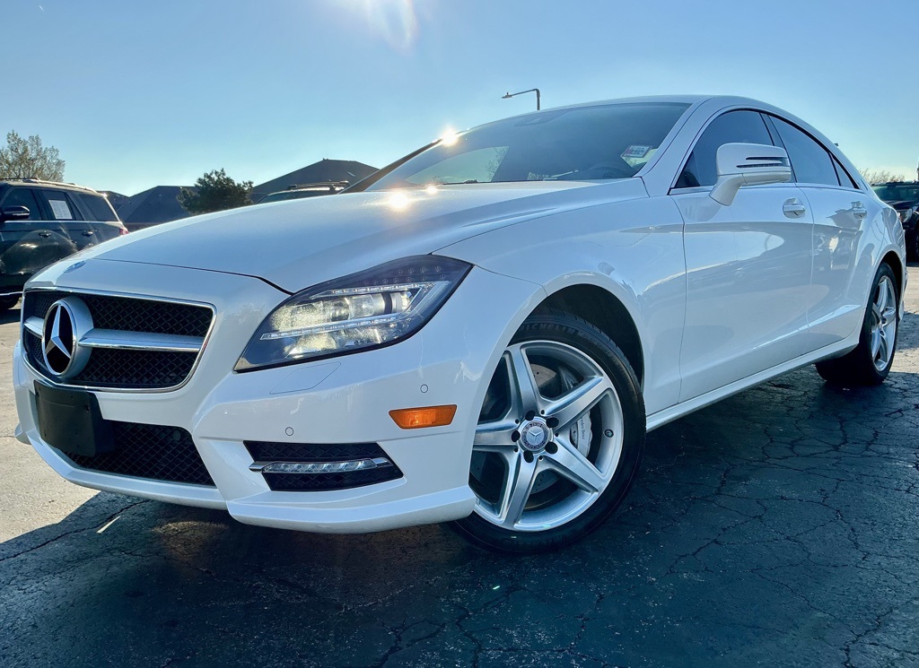 2014 Mercedes Benz CLS 550 4MATIC photo 2