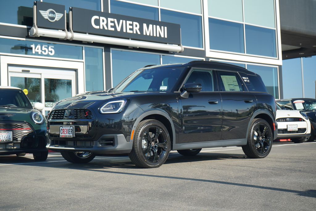 2026 MINI Countryman S's photo