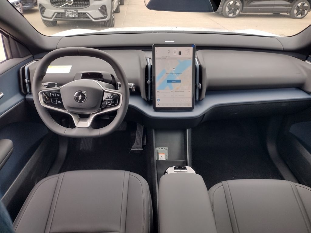 2025 VOLVO EX30 - Image 16