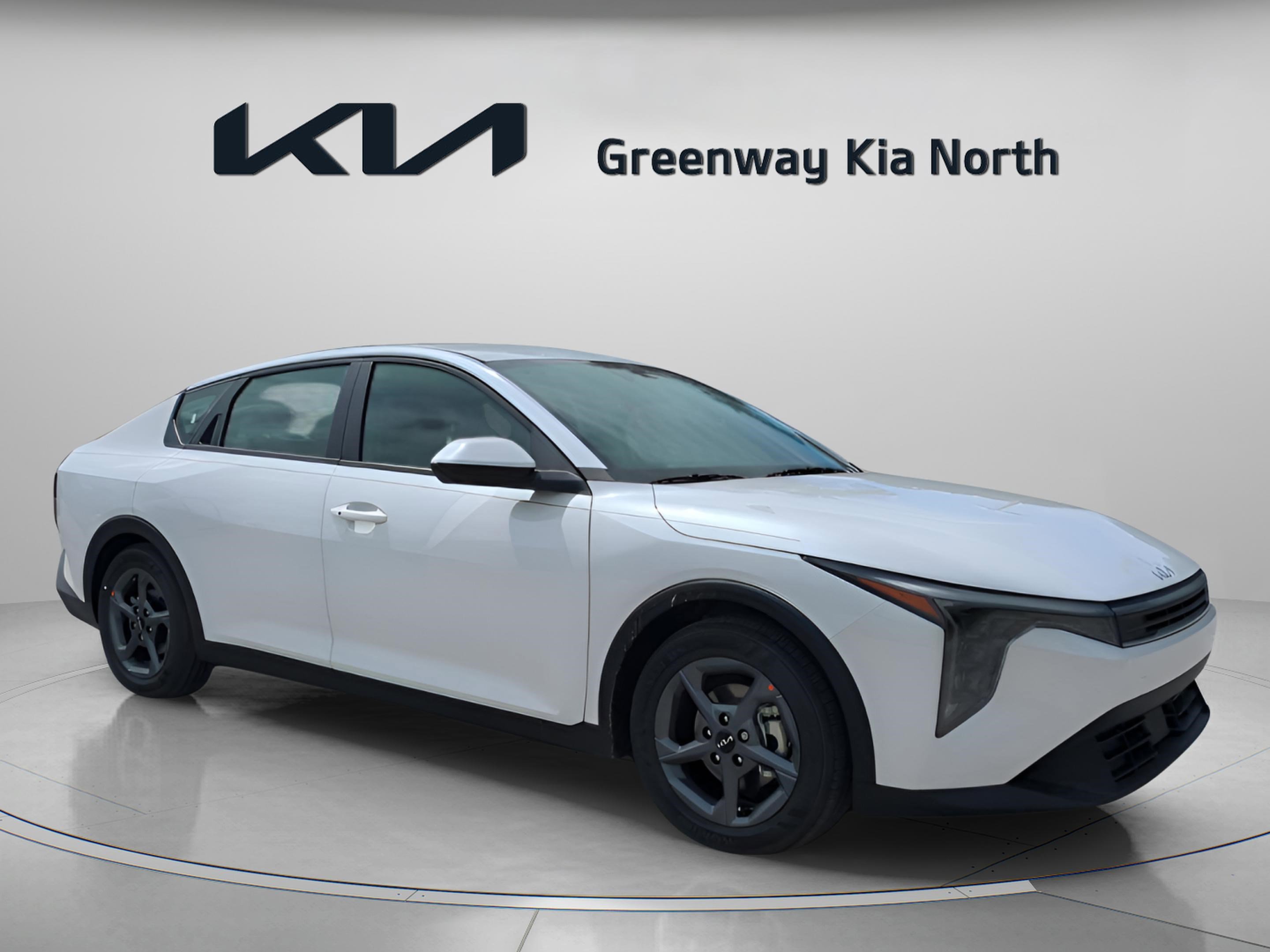 2025 Kia K4 LXS's photo