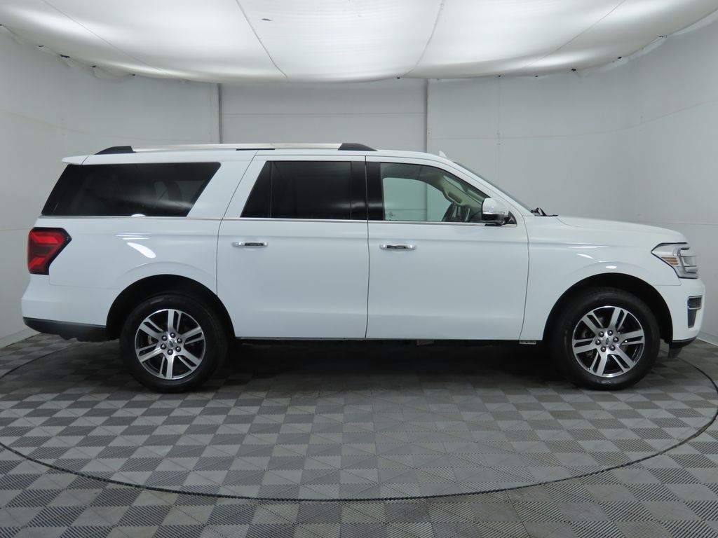 2022 Ford Expedition MAX Limited photo 4