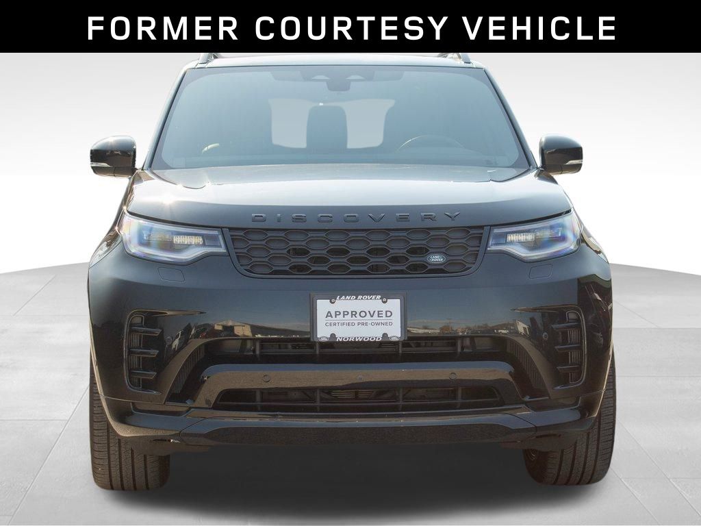 2024 Land Rover Discovery SE photo 2