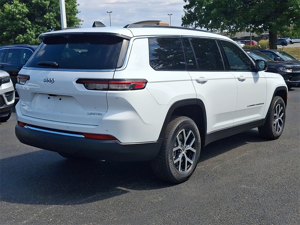 2025 Jeep Grand Cherokee Limited photo 4