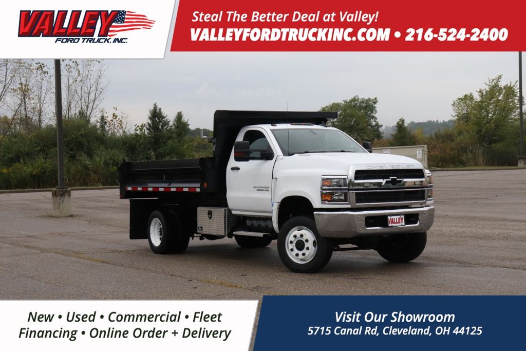 2023 Chevrolet Silverado 4500 Medium Duty Chassis Cab's photo