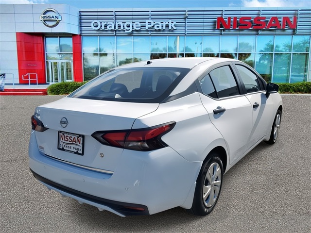 2025 Nissan Versa S photo 2