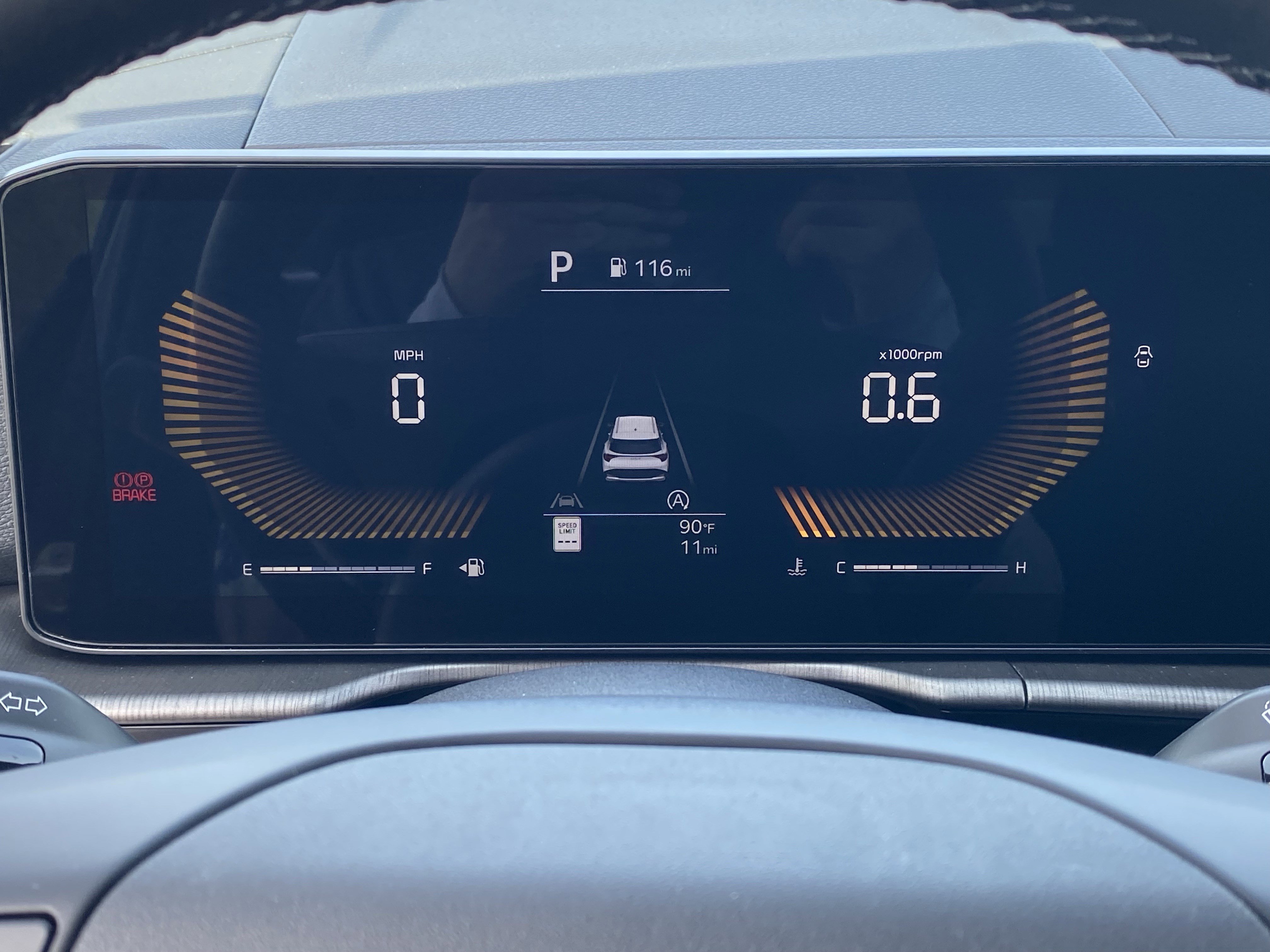 2026 Kia Sportage X-Line photo 4