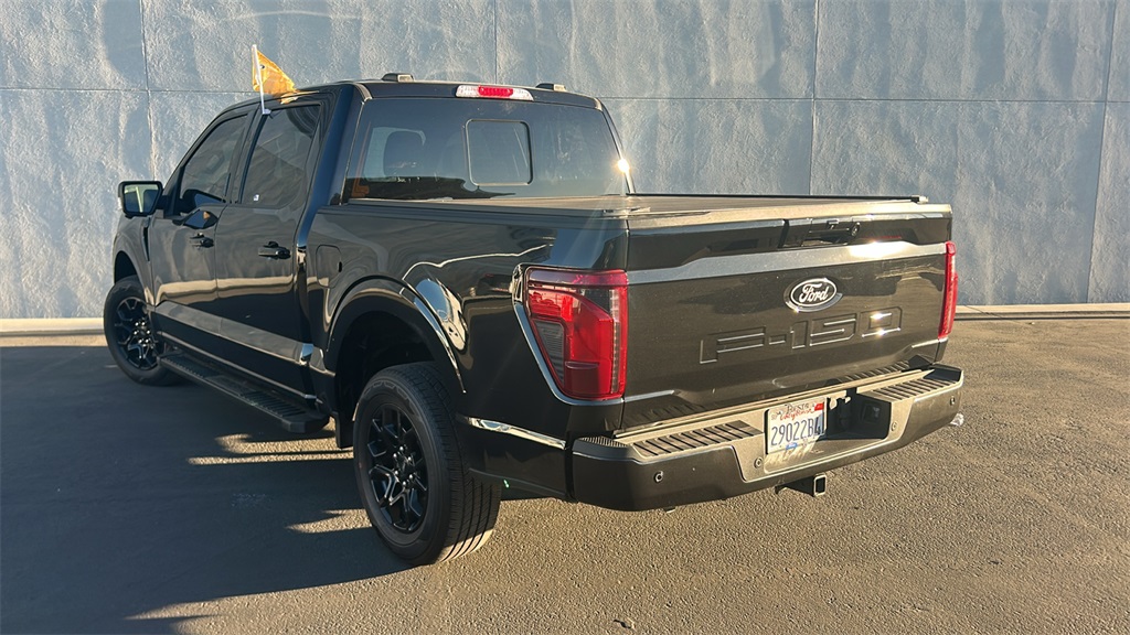 2024 Ford F-150 XLT photo 4