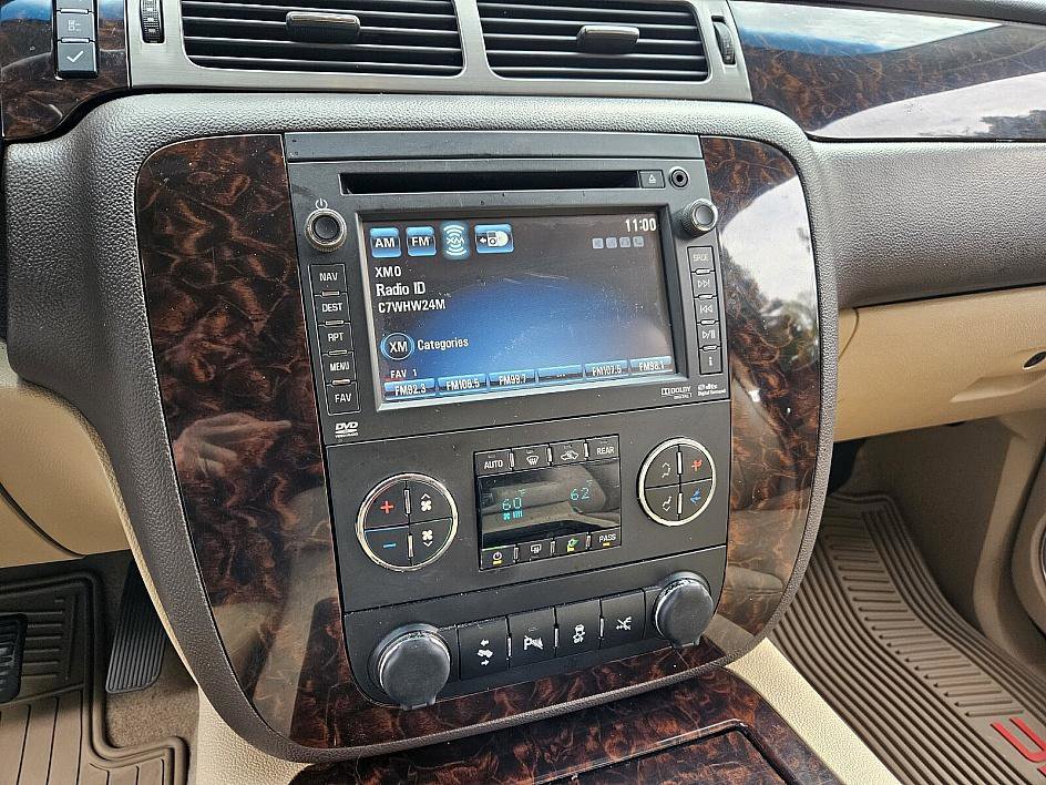 2014 Gmc Yukon XL Denali photo 19