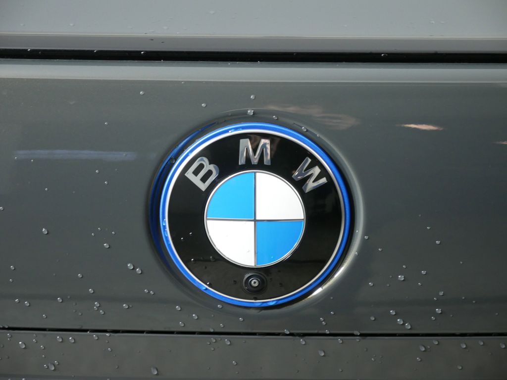 2025 Bmw 750e 750e xDrive photo 10