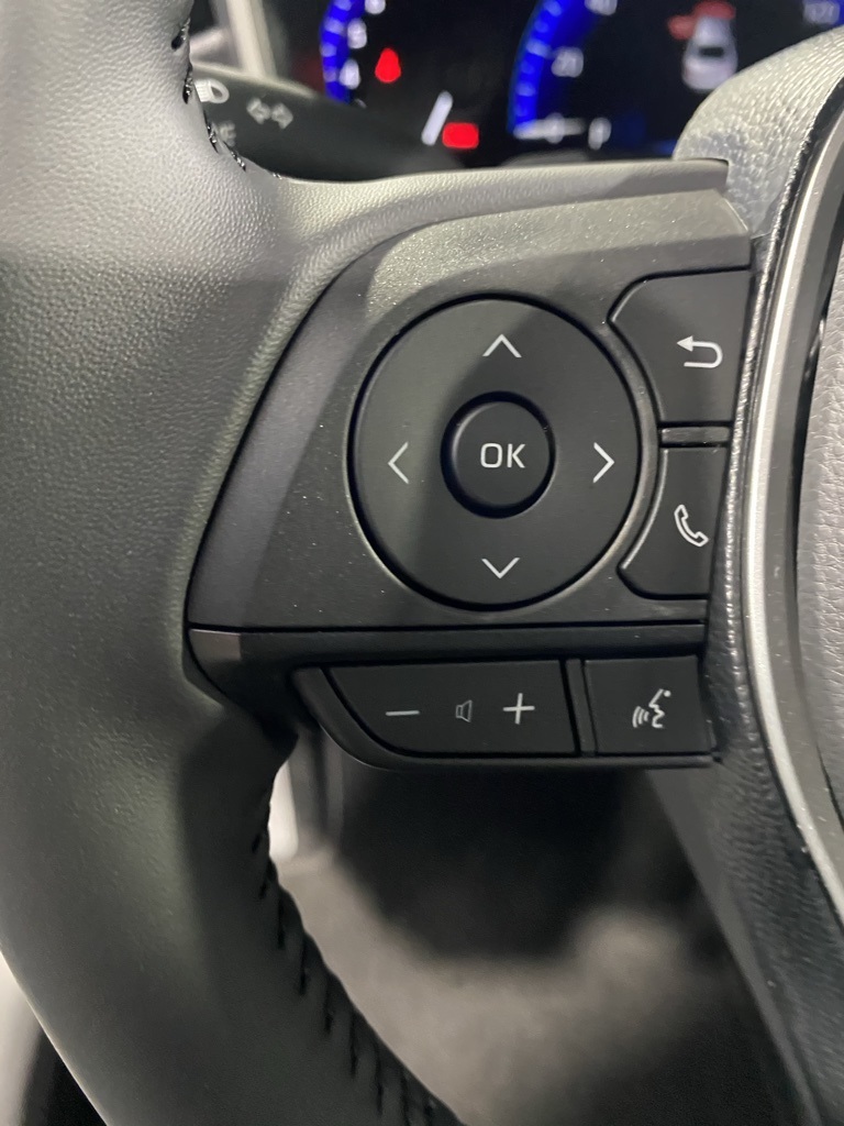2025 Toyota Corolla XSE photo 34