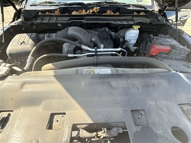 2018 Ram 1500 SLT photo 18