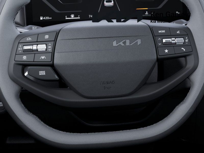 2025 Kia K4 EX photo 22