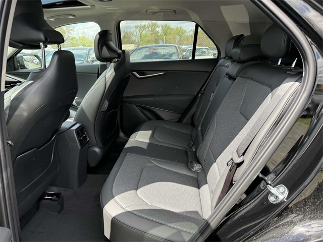 2025 Kia Niro SX photo 11
