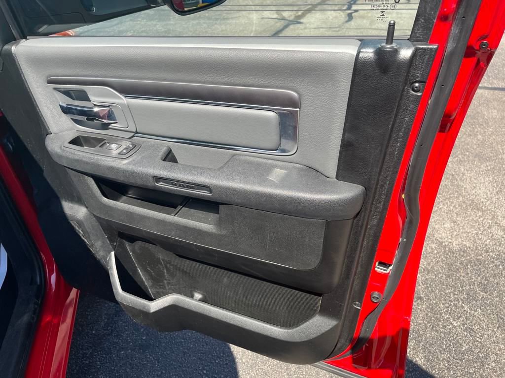 2023 Ram 1500 Classic SLT photo 23