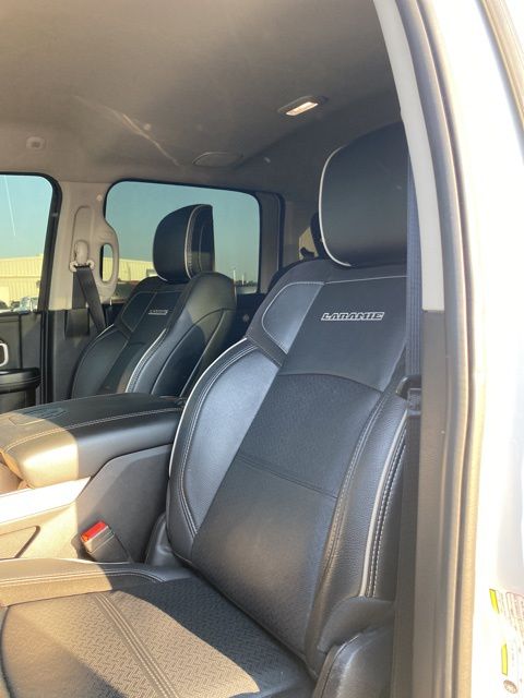 2024 Ram 3500 Laramie photo 14