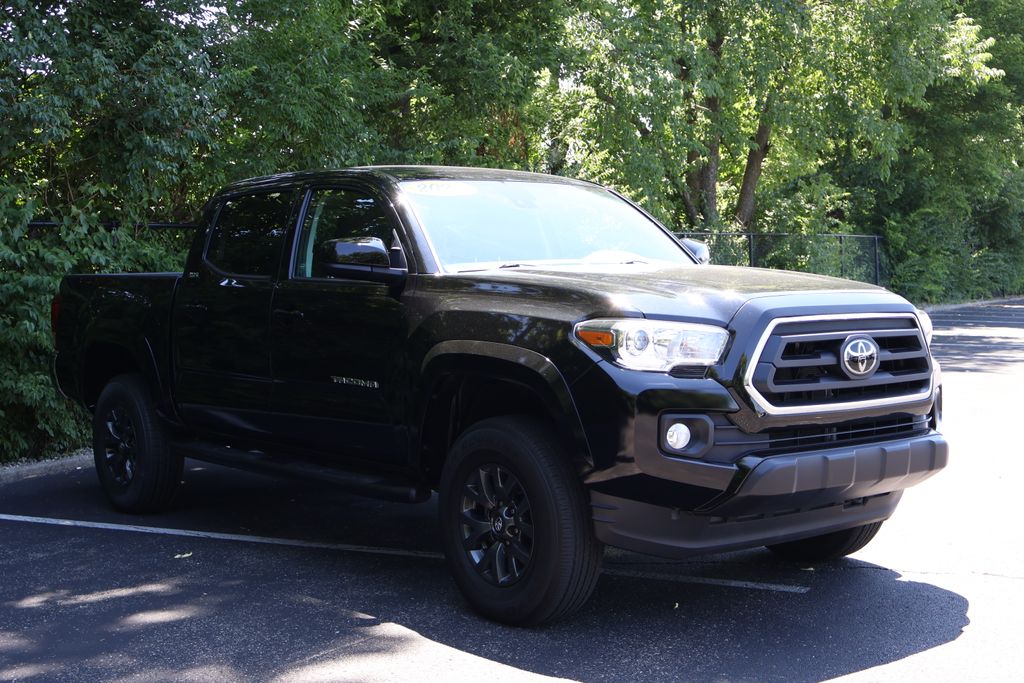 2023 Toyota Tacoma SR5 photo 10