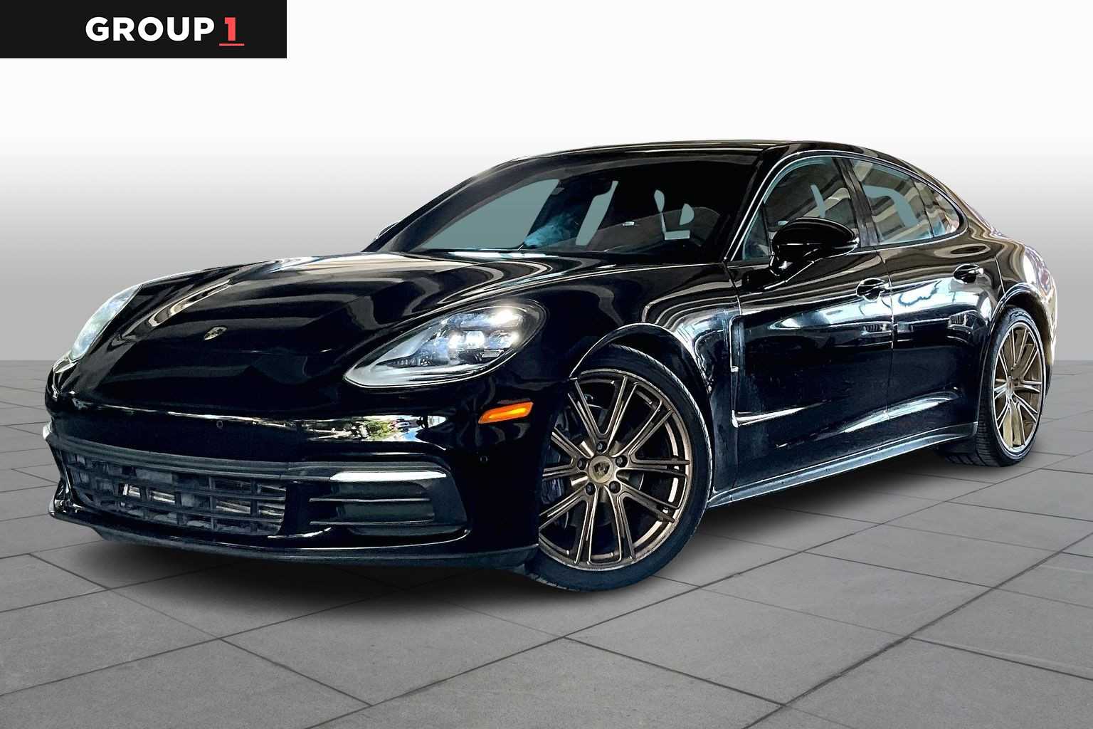 2018 Porsche Panamera 4's photo
