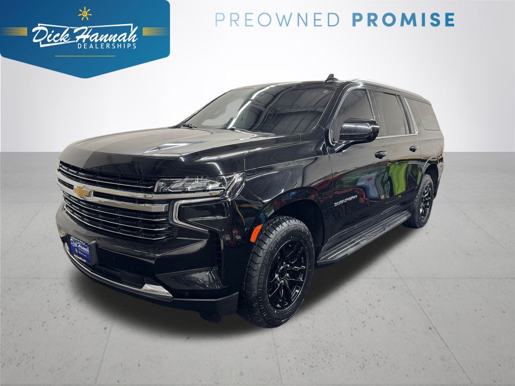 2022 Chevrolet Suburban LT's photo