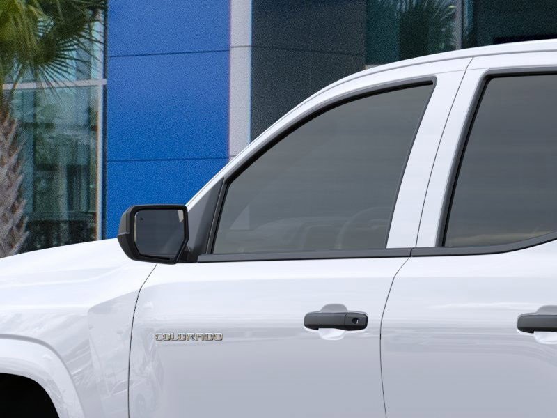 2025 Chevrolet Colorado LT photo 11