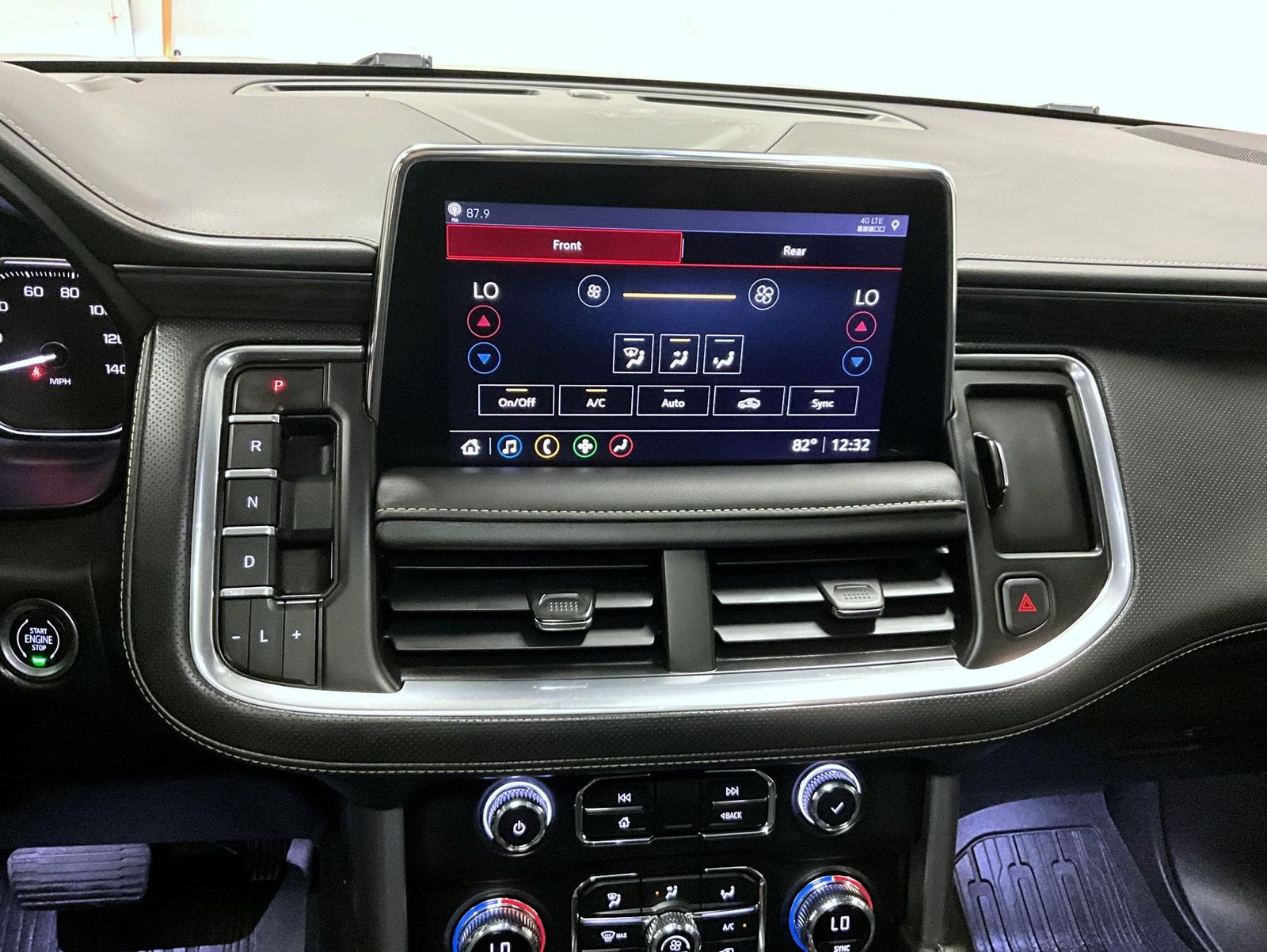 2021 Gmc Yukon XL SLT photo 14