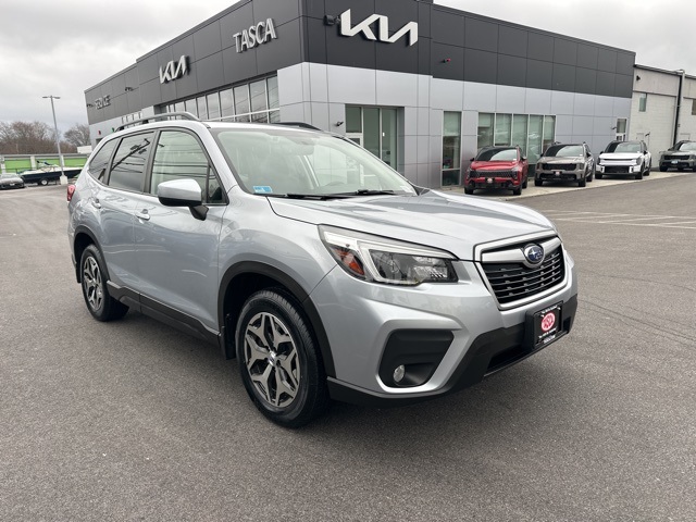 2021 Subaru Forester Premium's photo