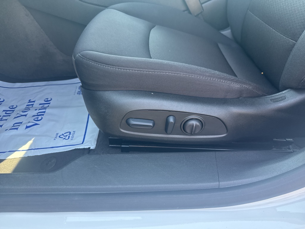 2024 Chevrolet Malibu 1LT photo 15