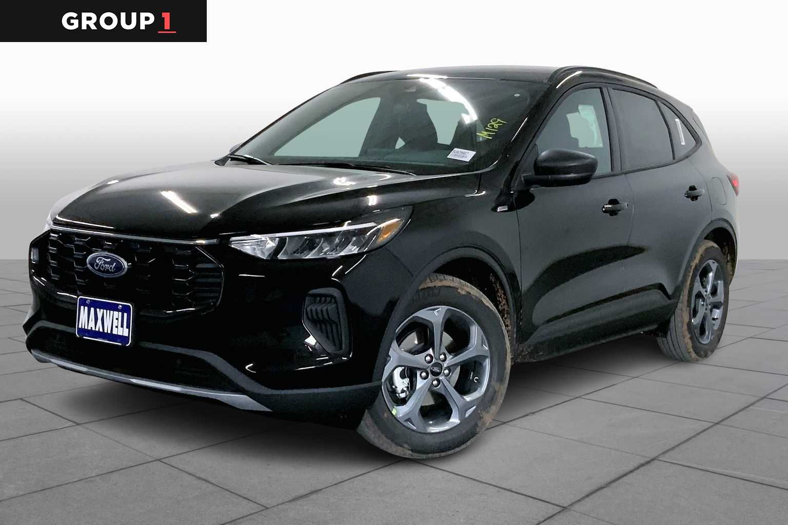 2025 Ford Escape photo 3