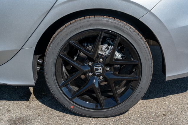 2026 Honda Civic Hatchback Sport photo 11