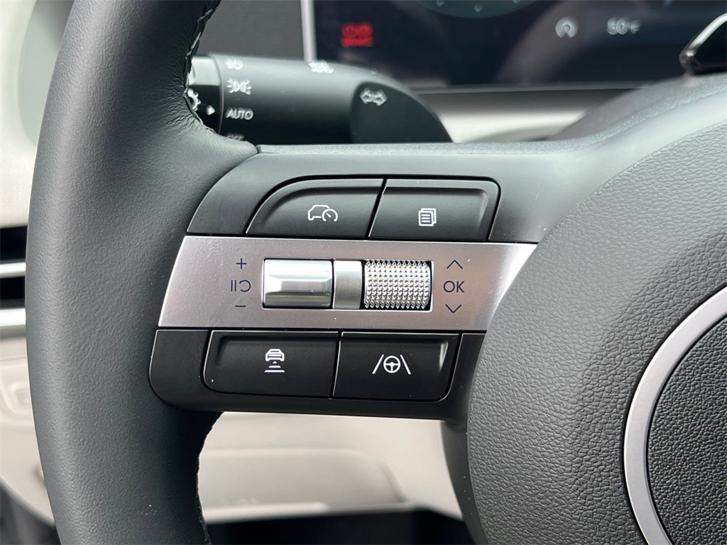 2025 Hyundai Tucson SEL Convenience photo 14