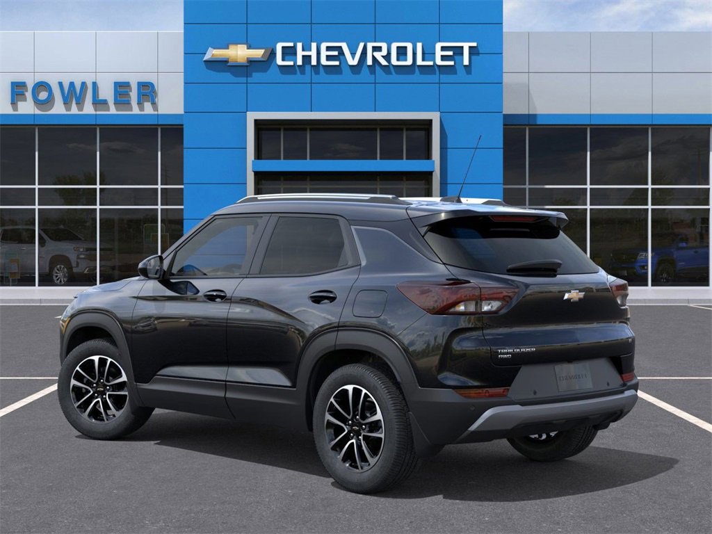 2026 Chevrolet Trailblazer LT photo 3