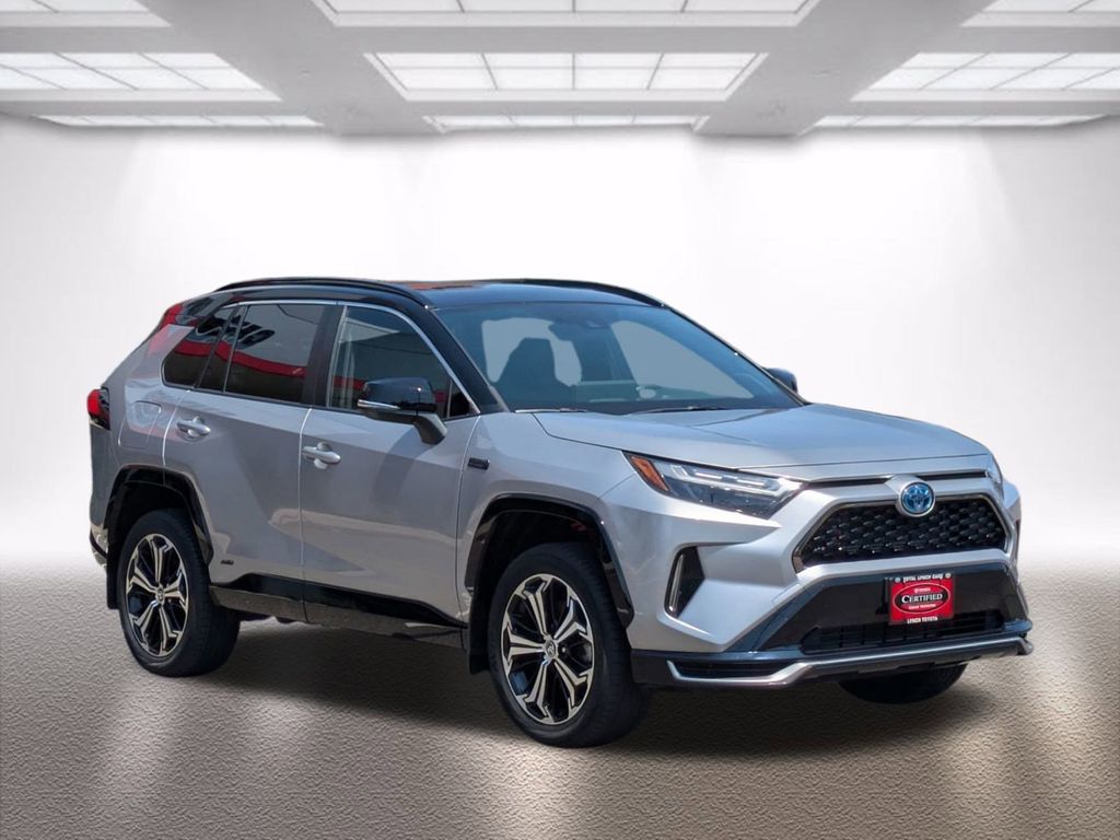 2024 Toyota RAV4 XSE