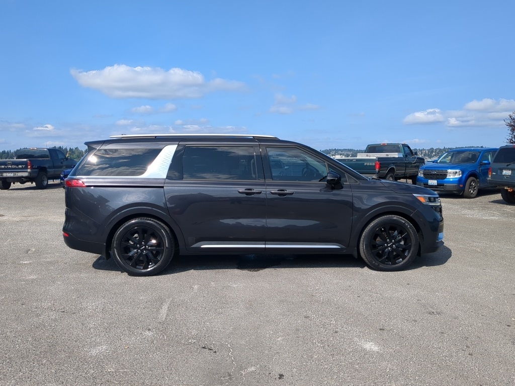 2022 Kia Carnival SX photo 18