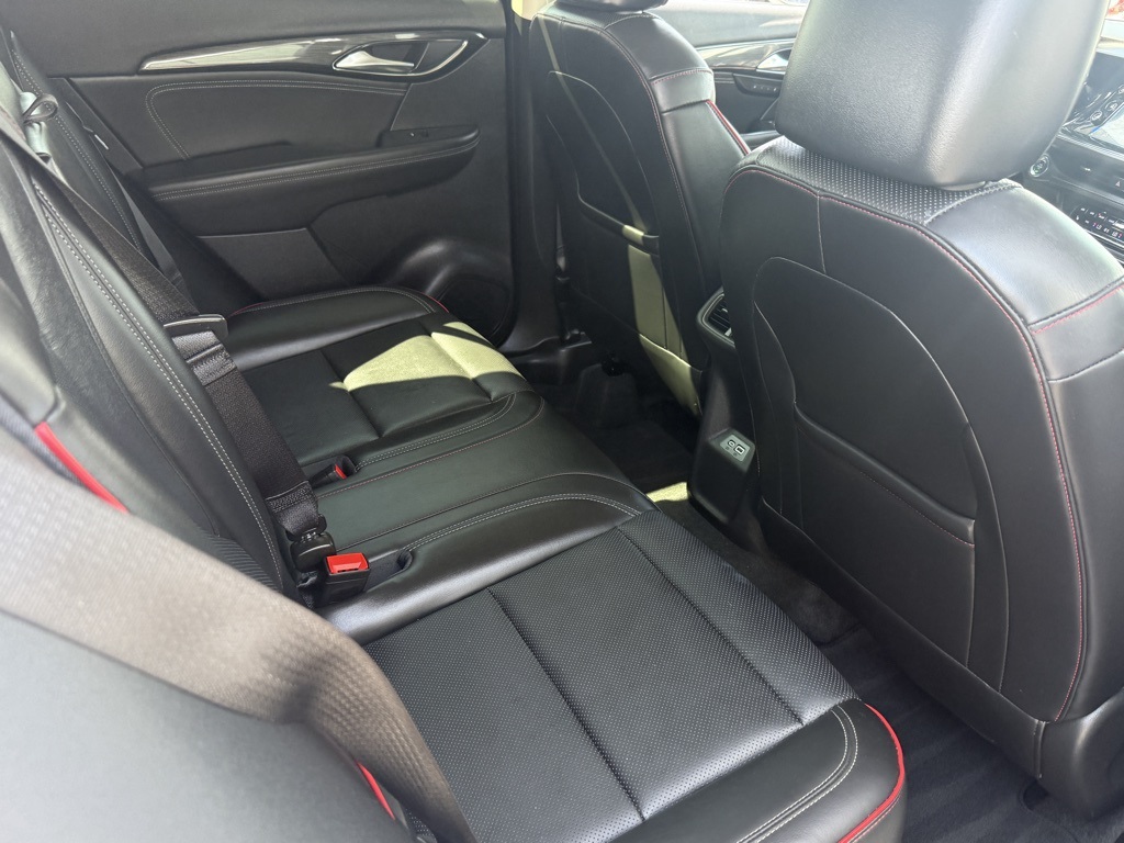 2023 Buick Envision Essence photo 24