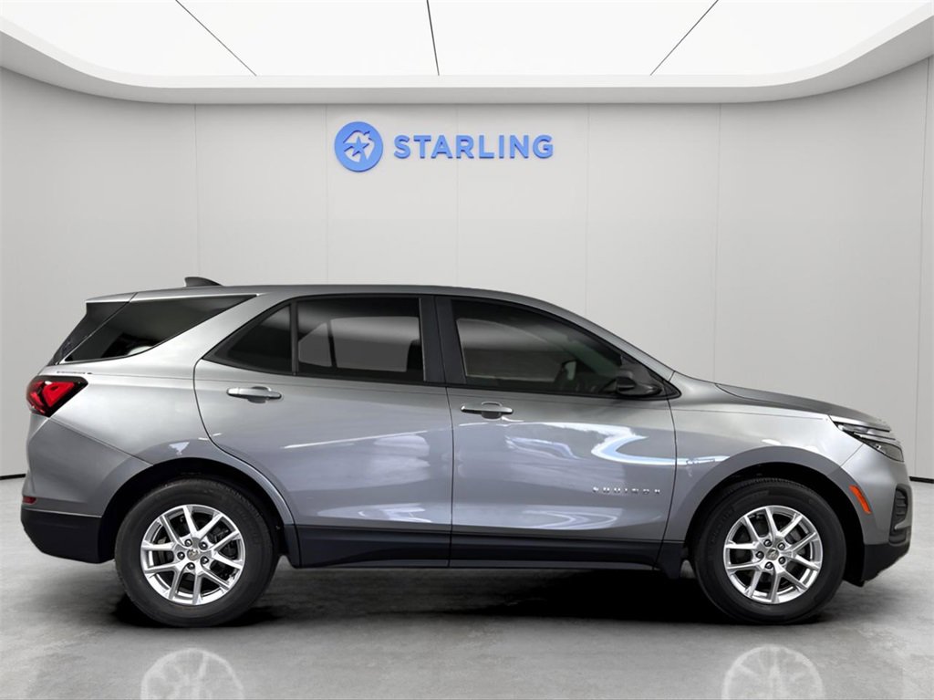 2024 Chevrolet Equinox LS photo 10