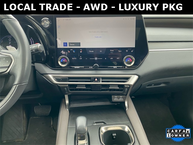 2023 Lexus RX 350h Luxury AWD photo 11