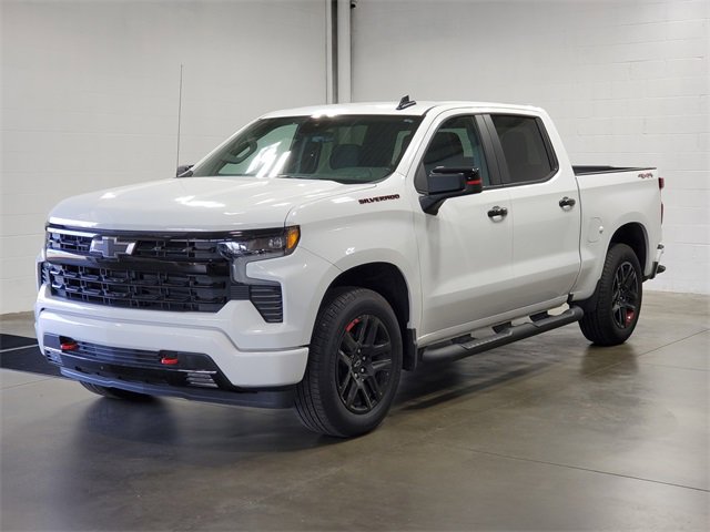 2025 Chevrolet Silverado 1500 RST photo 2