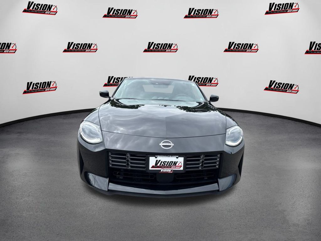 2025 Nissan Z Performance photo 2