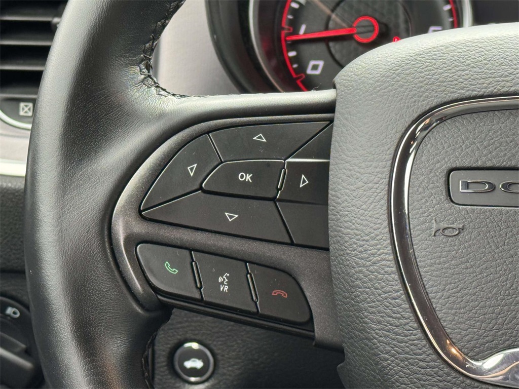 2019 Dodge Charger SXT photo 21