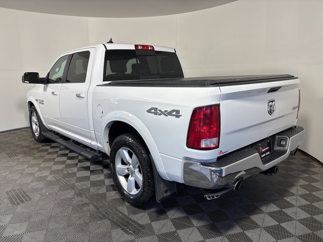 2018 Ram 1500 SLT photo 4