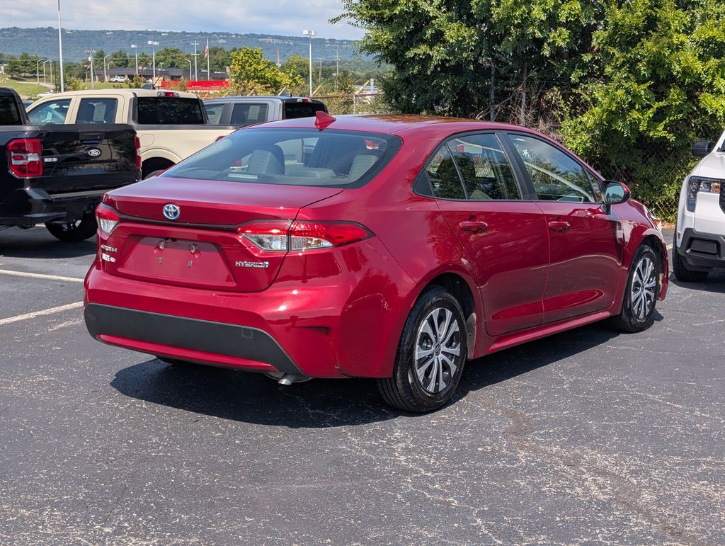 2022 Toyota Corolla LE photo 4